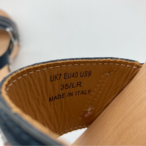 Hunter Refined Penny Loafer Leather and Wood Clog Sandal - Picture 7 of 11